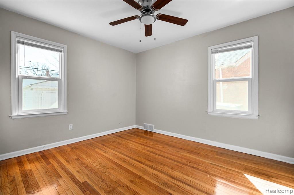 6124 LODEWYCK Street, Detroit, MI 48224 — Photo 24