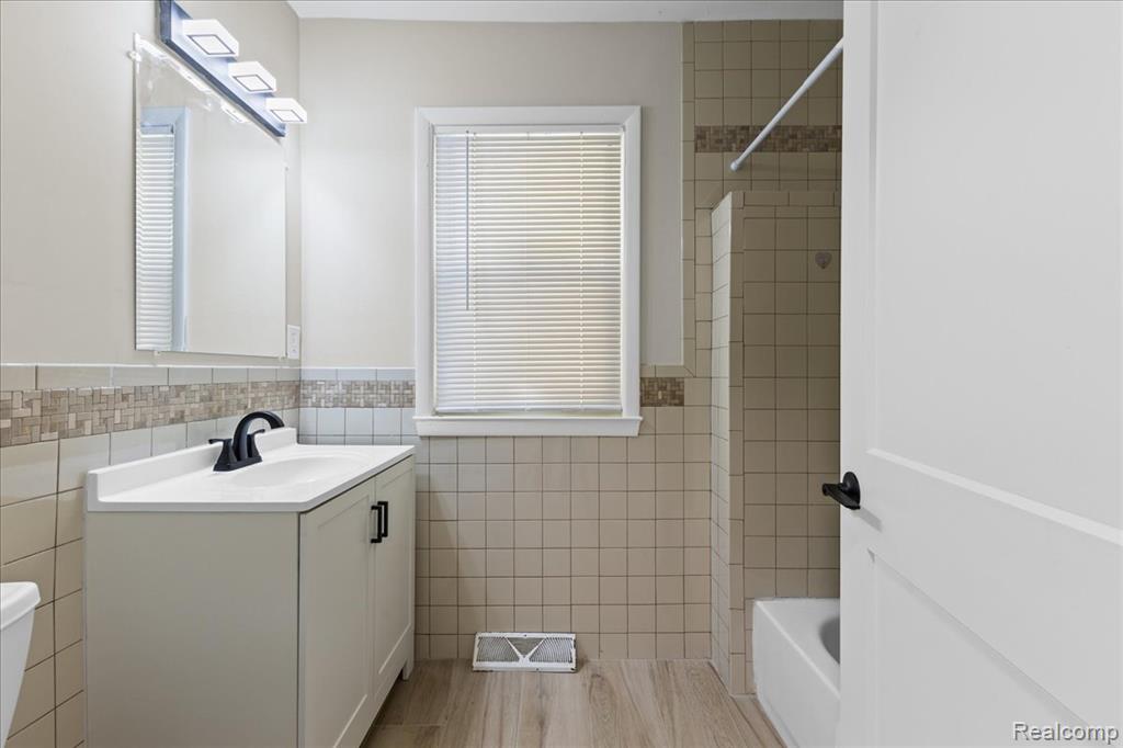 8057 Paige Avenue, Warren, MI 48089 — Photo 25