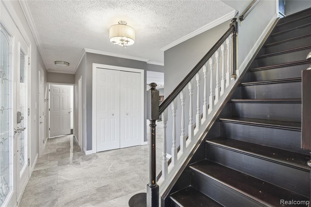 16213 Haverhill Drive, Macomb, MI 48044 — Photo 10