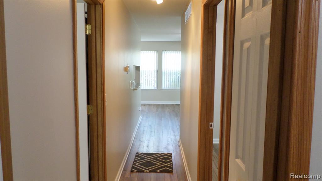 33612 Bayview Drive, New Baltimore, MI 48047 — Photo 20
