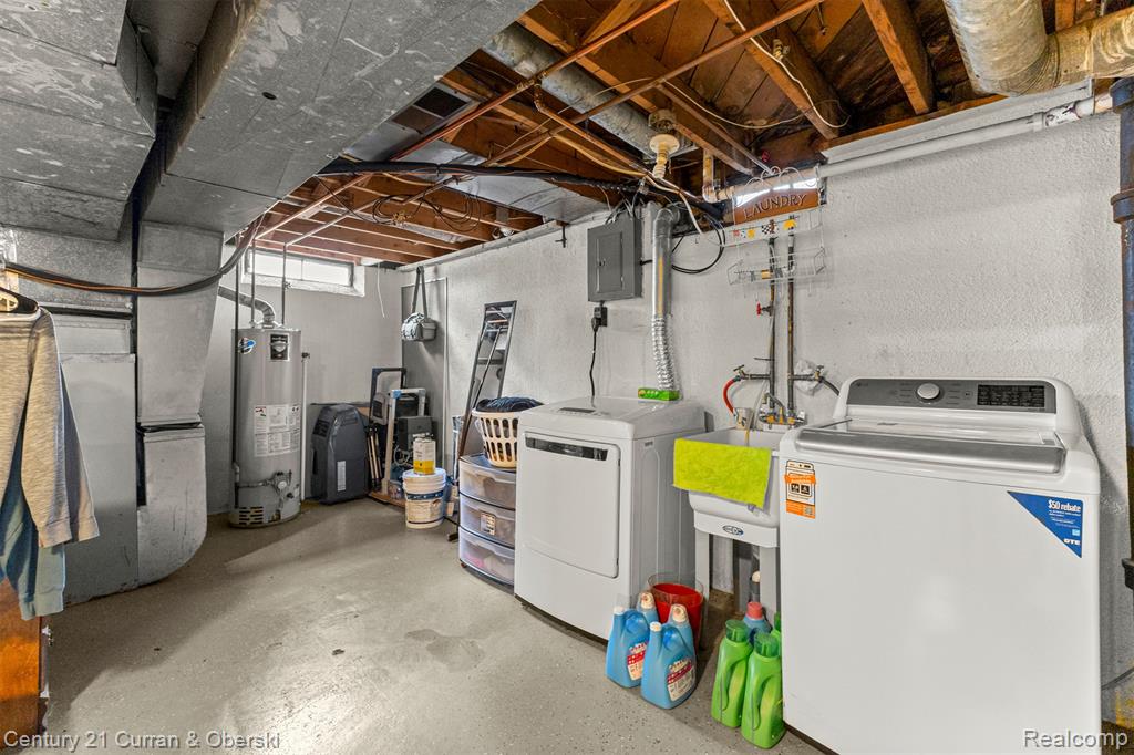 4306 Elizabeth Street, Wayne, MI 48184 — Photo 32