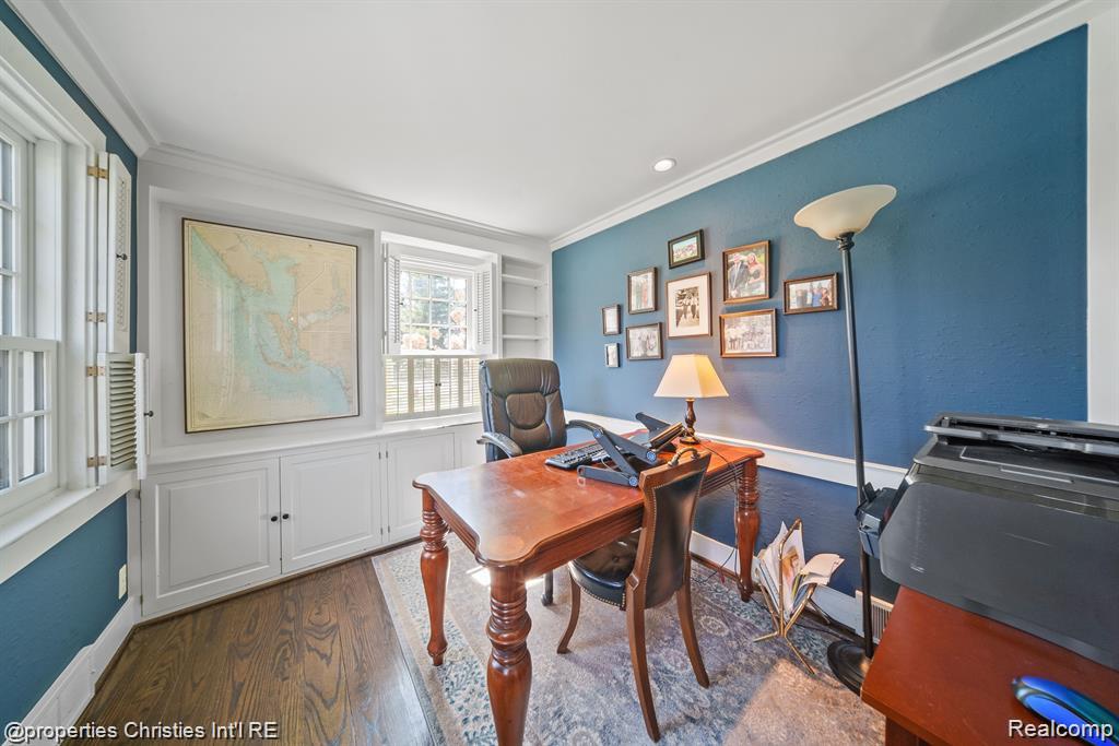 6050 W Surrey Road, Bloomfield Hills, MI 48301 — Photo 5