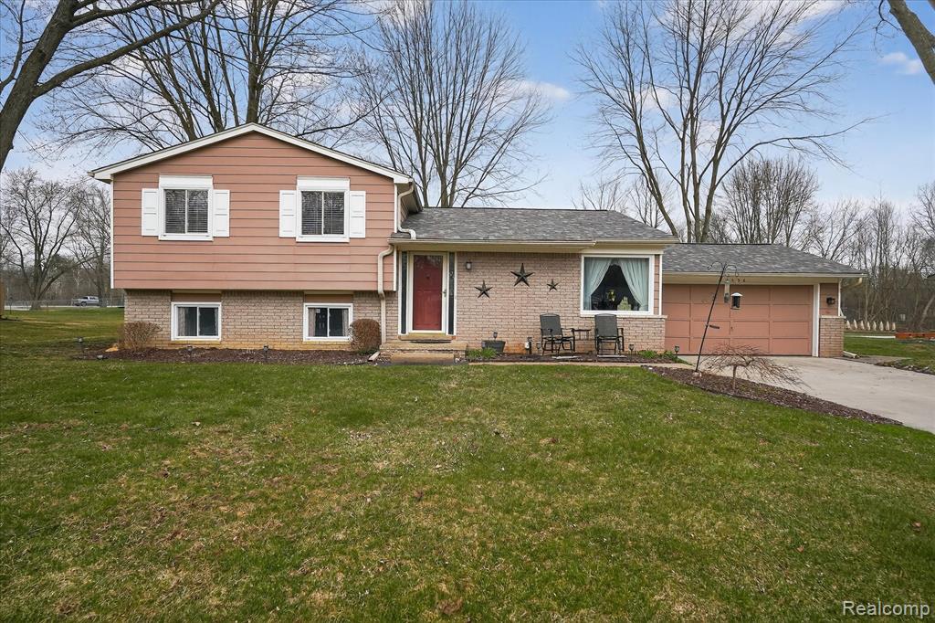 7336 Mustang Drive, Clarkston, MI — Photo 3