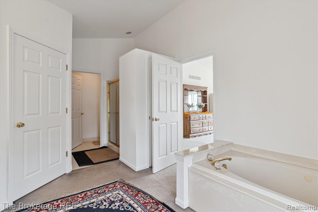 4104 Pond Run, Canton, MI 48188 — Photo 34