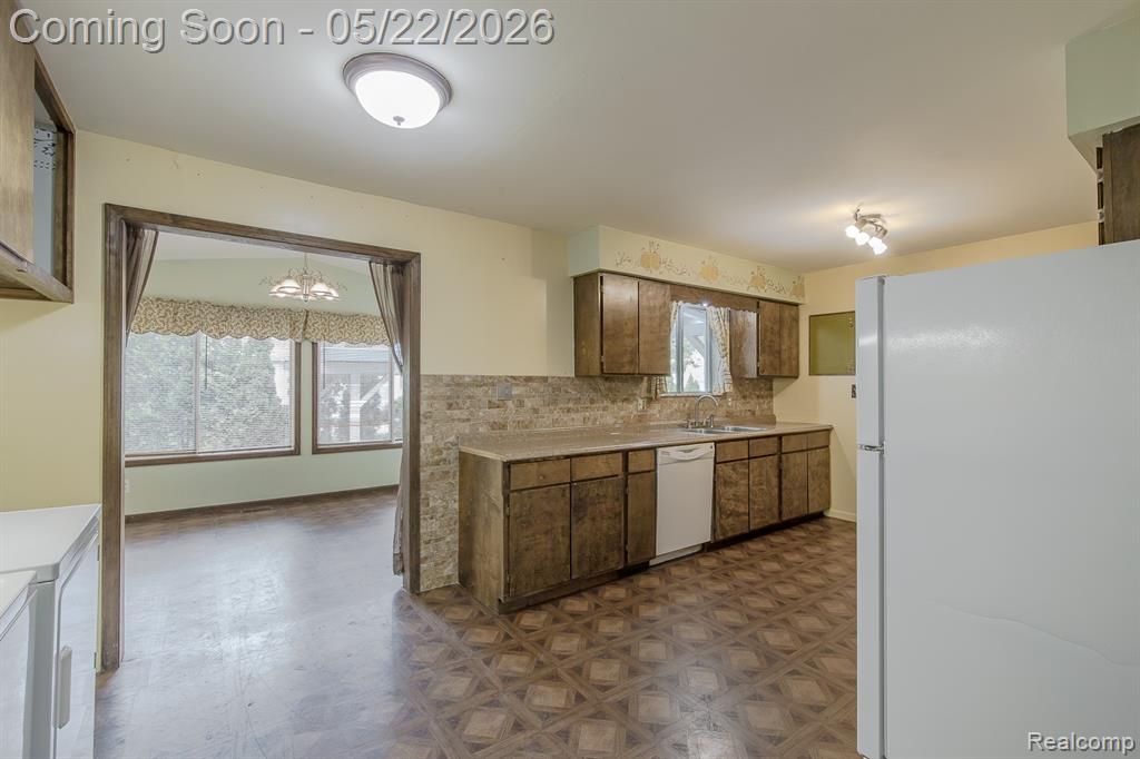1440 Harding Avenue, Lake Orion, MI 48362 — Photo 12