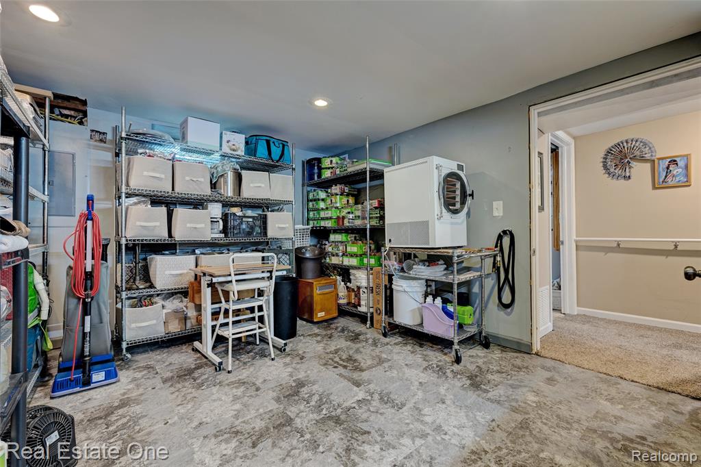 2444 Ray Road, Oxford, MI 48370 — Photo 26