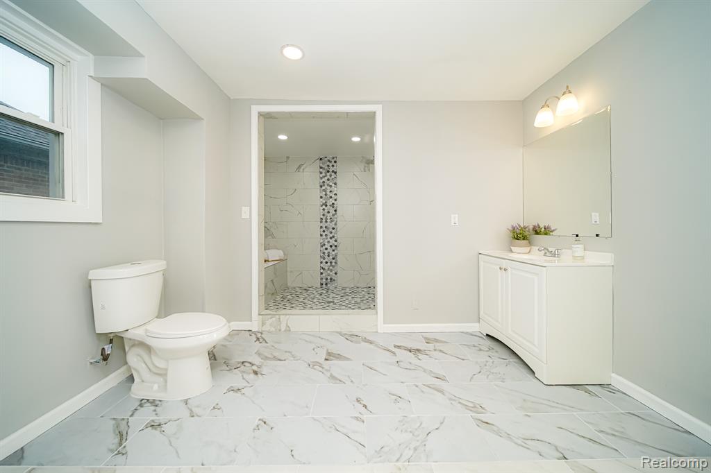 17344 WISCONSIN Street, Detroit, MI 48221 — Photo 56