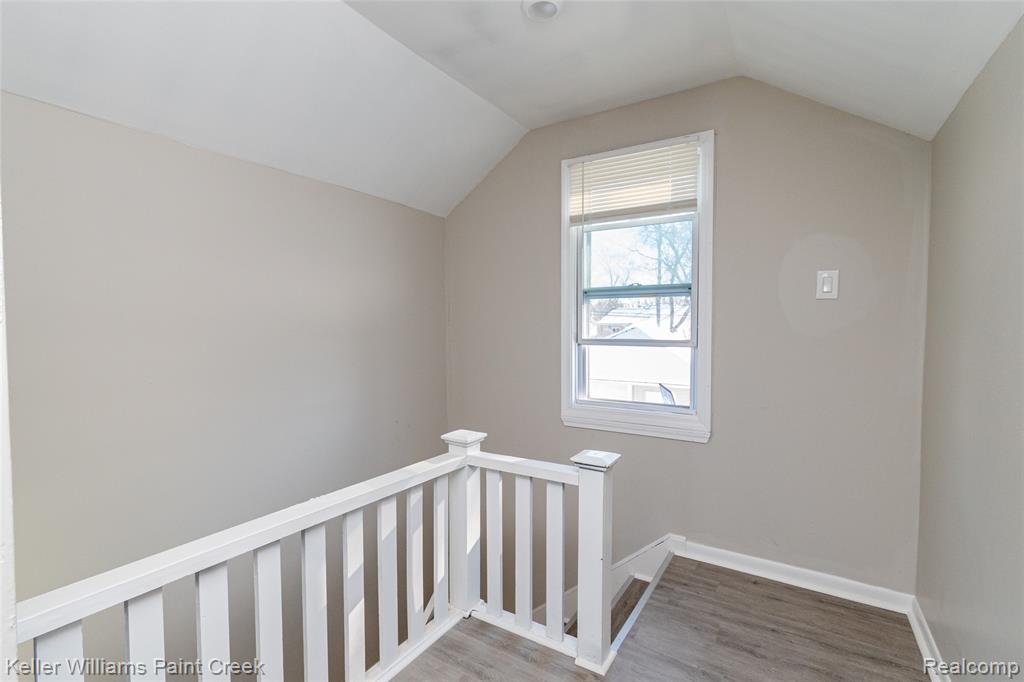 78 E Strathmore Avenue, Pontiac, MI 48340 — Photo 13