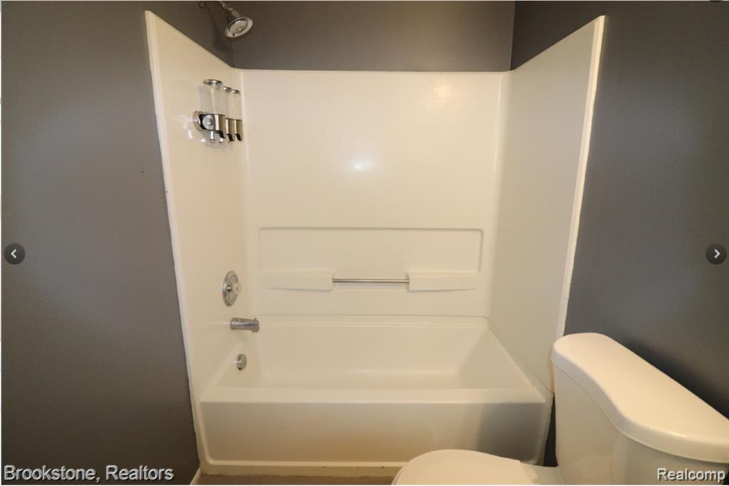 15652 STONE CROSSING Drive, Southfield, MI 48075 — Photo 10