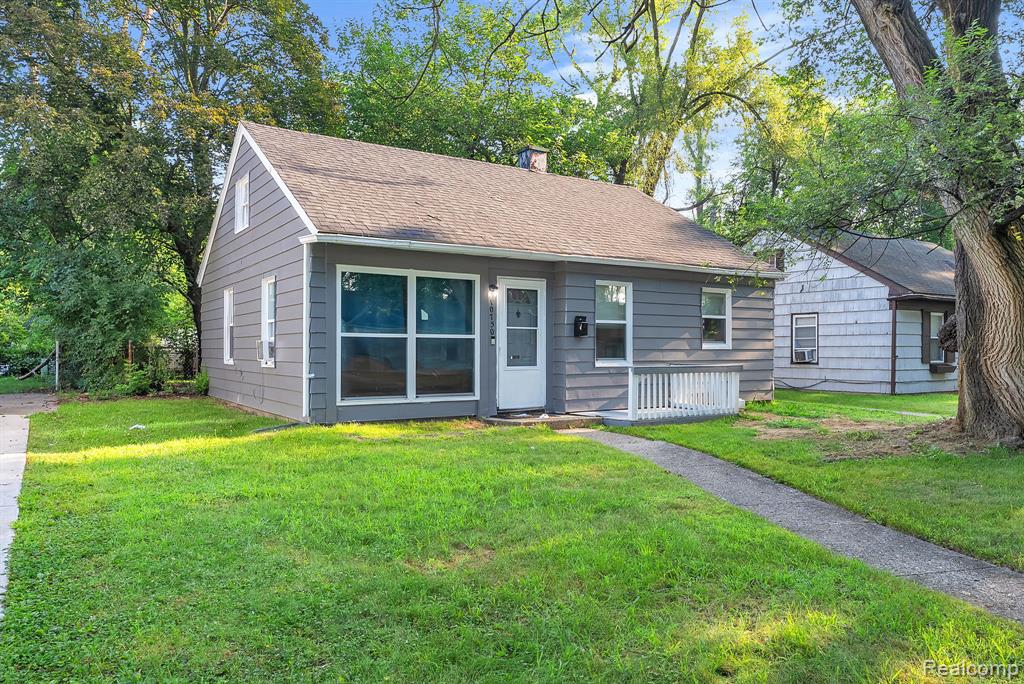 10111 Troy Street, Oak Park, MI, 48237