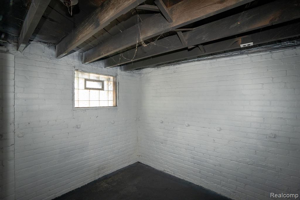 5266 Three Mile Drive, Detroit, MI 48224 — Photo 26