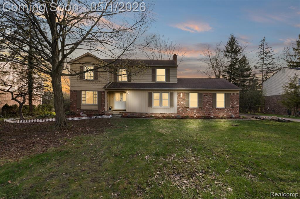5686 Stratford Drive, West Bloomfield, MI — front exterior