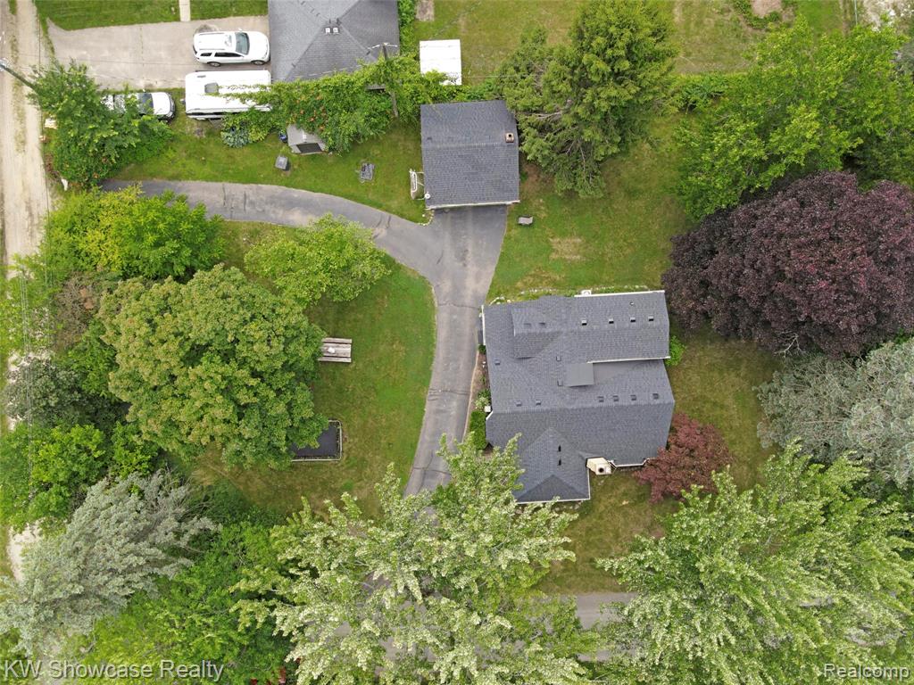 3980 Spencer Terrace, West Bloomfield, MI 48323 — Photo 15