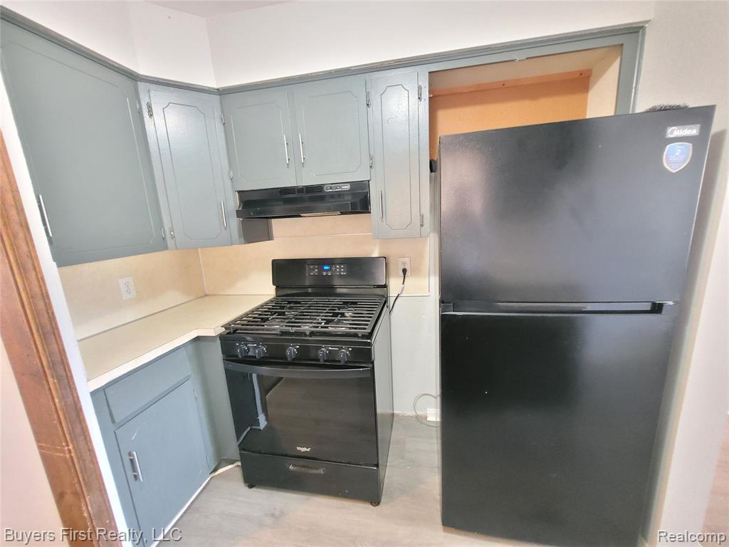 958 Cleveland Avenue, Lincoln Park, MI 48146 — Photo 7