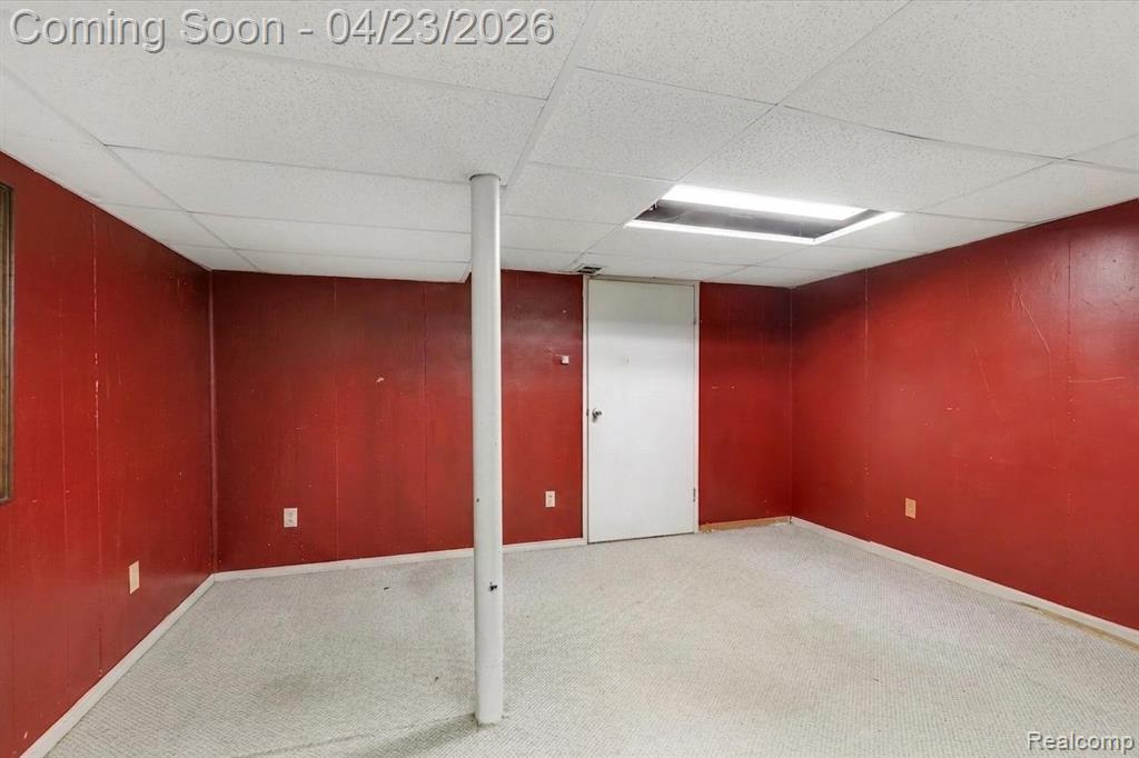 8114 Clay Court, Sterling Heights, MI 48313 — Photo 29