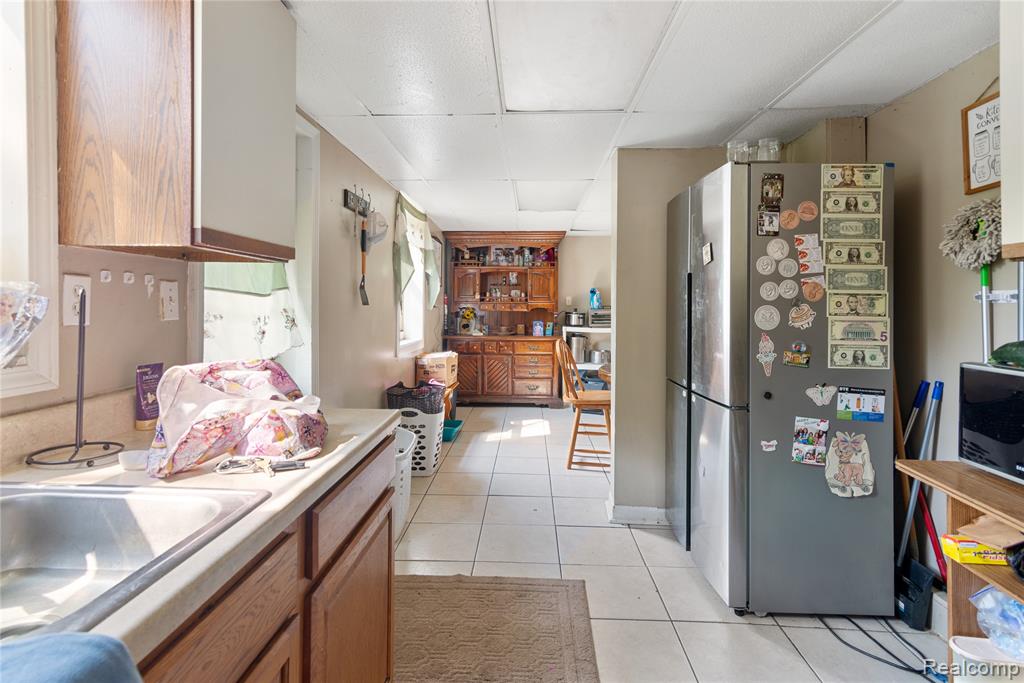 3279 Emmett Road, Emmett, MI 48022 — Photo 9