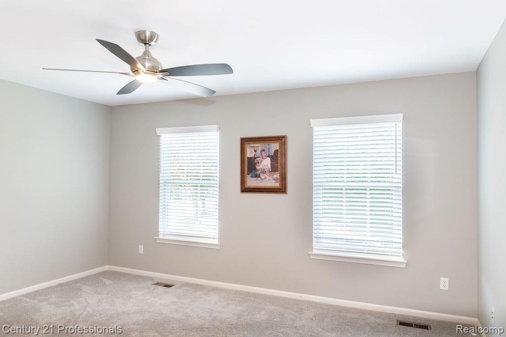 767 E Bluff Court, Rochester Hills, MI 48307 — Photo 38