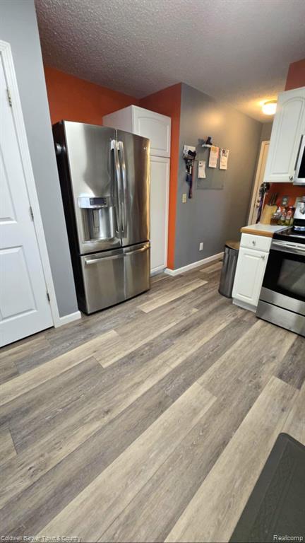 7880 NICHOLSON Road, Fowlerville, MI 48836 — Photo 4