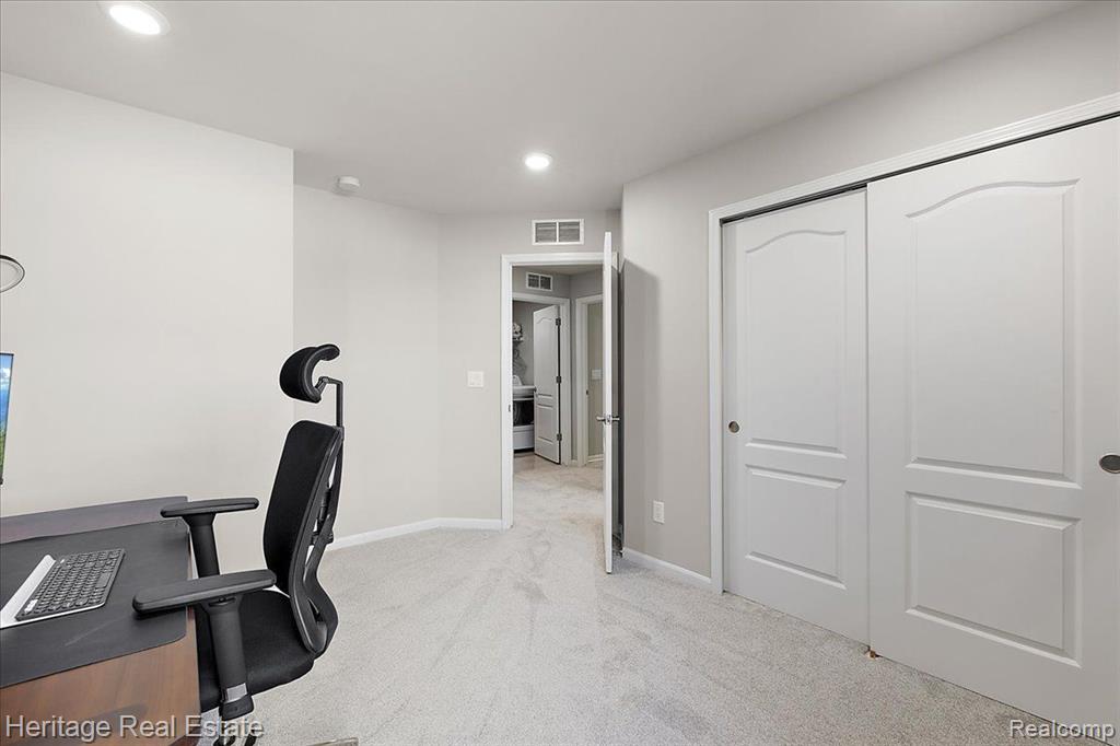 4063 NOTTINGHAM Circle, Clarkston, MI — Photo 24