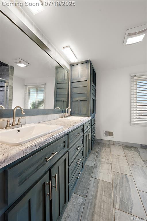 4152 Bloomfield Drive, Sterling Heights, MI 48310 — Photo 36