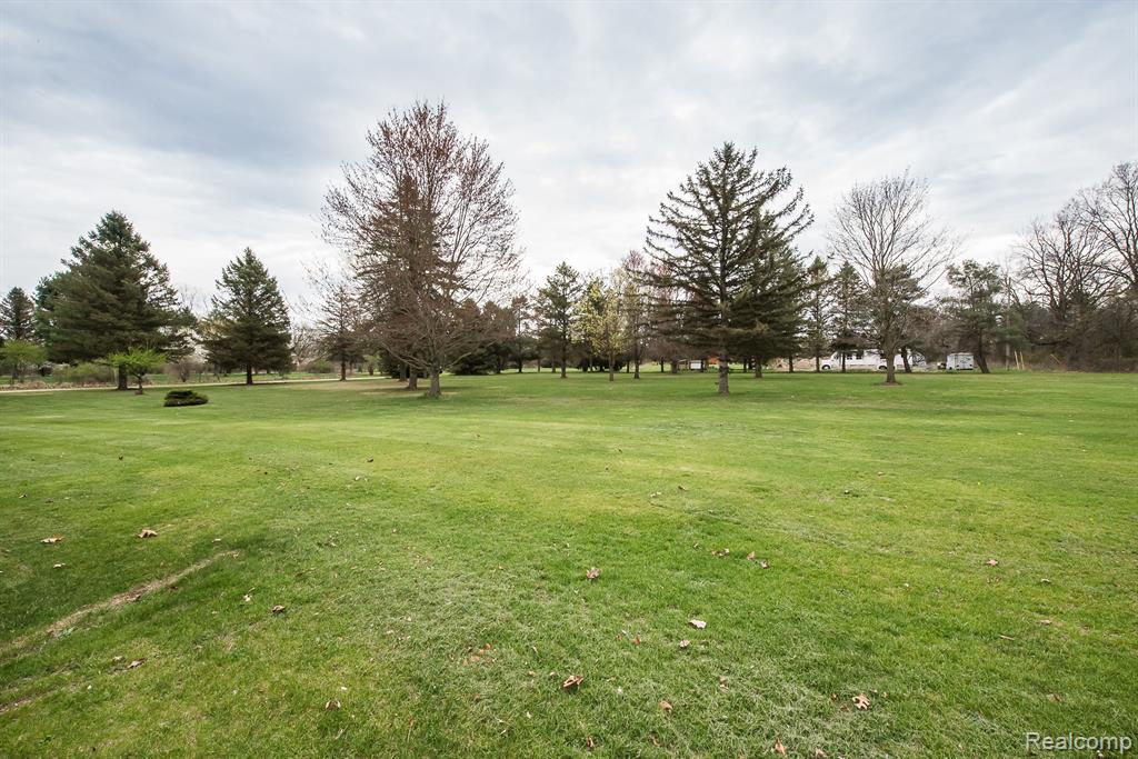 3672 W NORTH TERRITORIAL Road, Whitmore Lake, MI 48189 — Photo 41