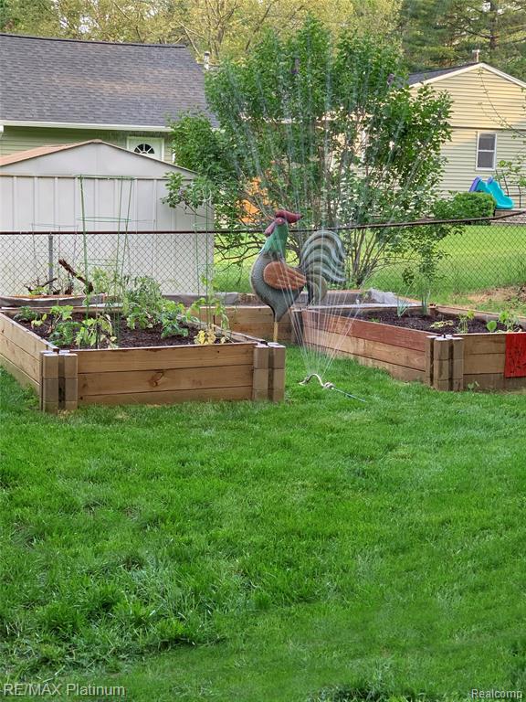 4975 Comstock Street, Commerce Twp, MI 48382 — Photo 24