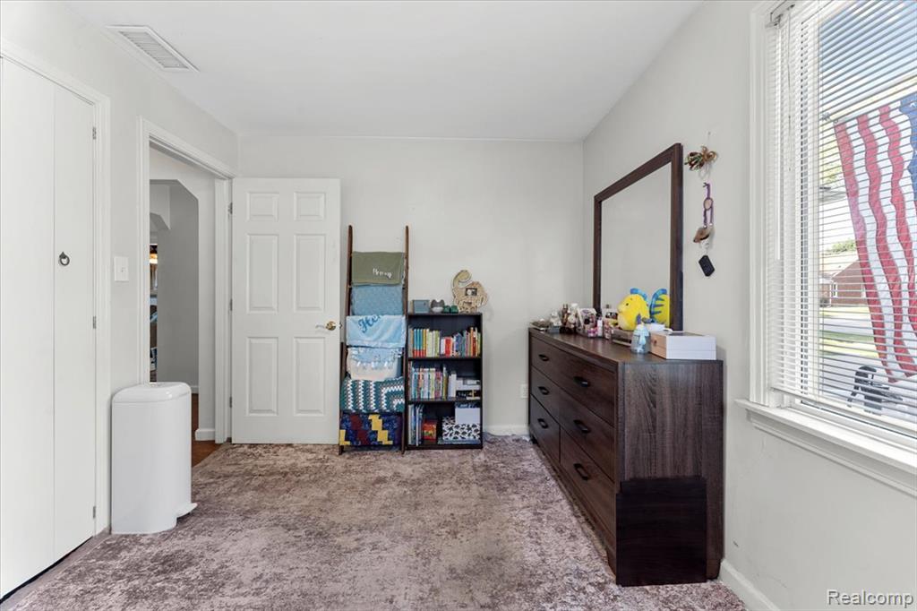 9036 Reeck Road, Allen Park, MI 48101 — Photo 15