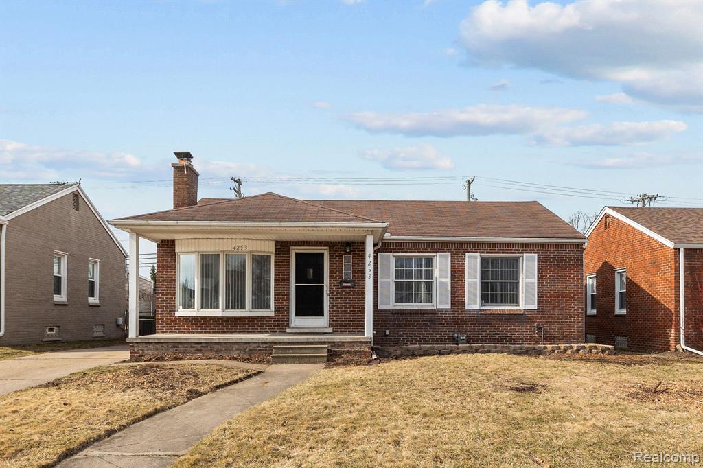 4253 Cooper Avenue, Royal Oak, MI 48073 — front exterior