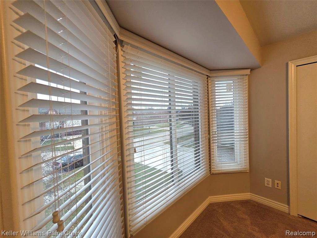 52921 Sawmill Creek Drive, Macomb, MI 48042 — Photo 26
