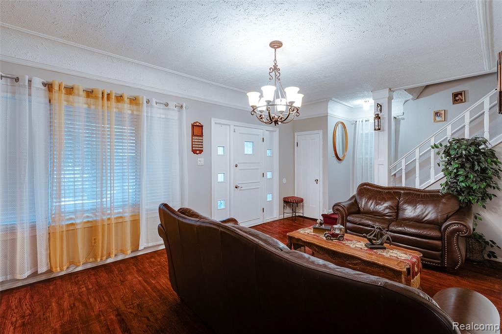 2025 Central Street, Detroit, MI 48209 — Photo 8