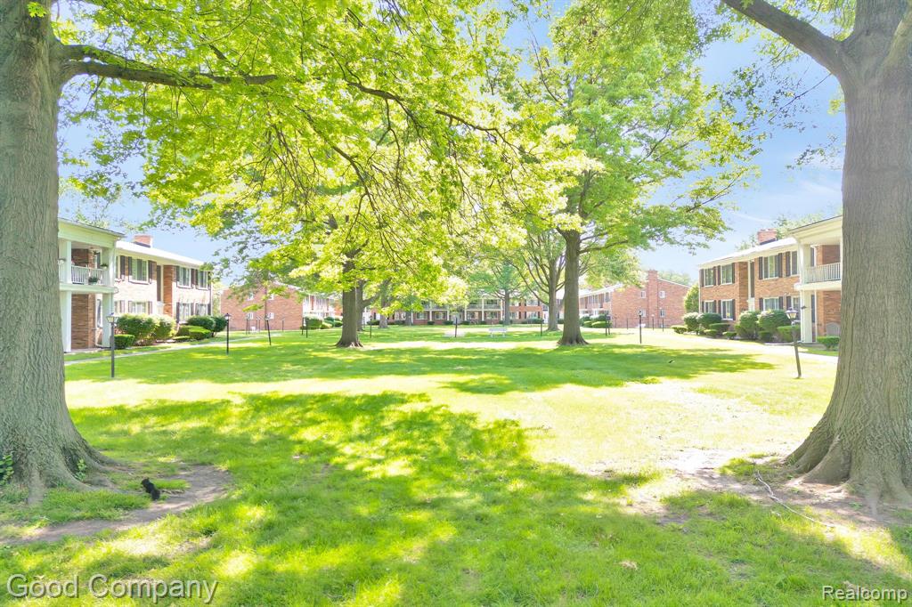 29628 Hoover Road, Warren, MI 48093 — Photo 30