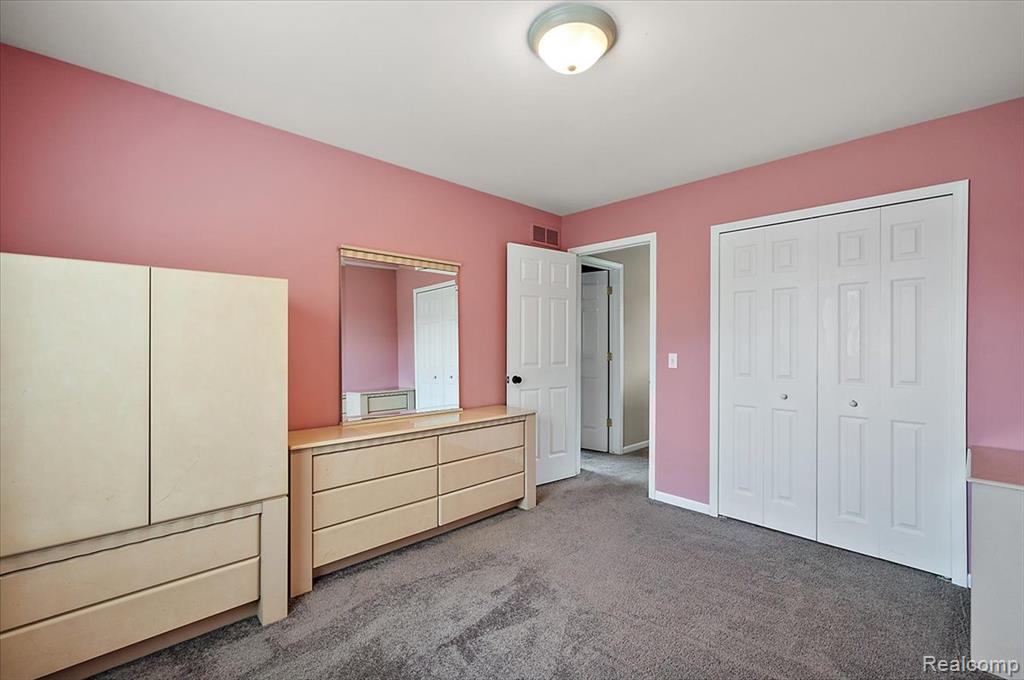 6952 Granger Drive, Troy, MI 48098 — Photo 25