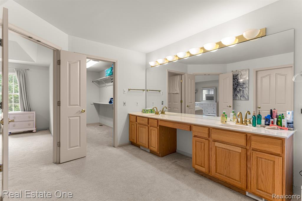 48416 Manhattan Circle, Canton, MI 48188 — Photo 28
