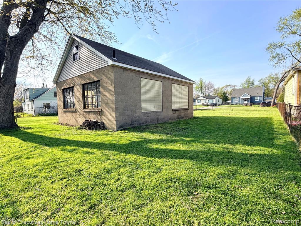 13718 Julius Avenue, Warren, MI 48089 — Photo 10