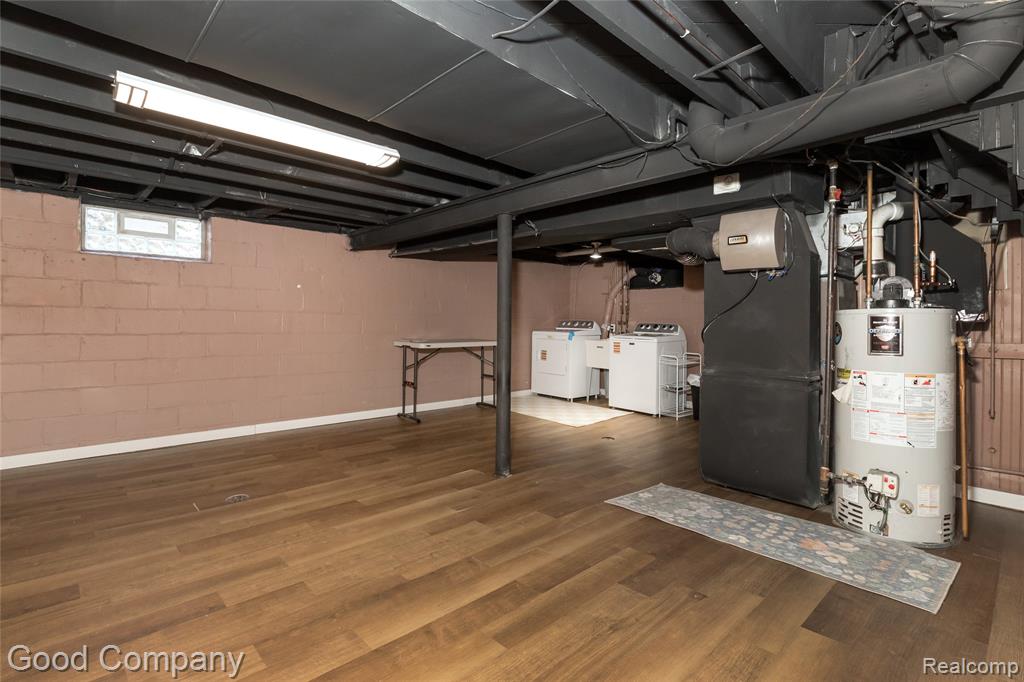 717 W 12 Mile Road, Royal Oak, MI 48073 — Photo 32