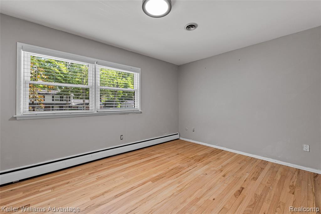 5722 Raven Road, Bloomfield Hills, MI — Photo 32