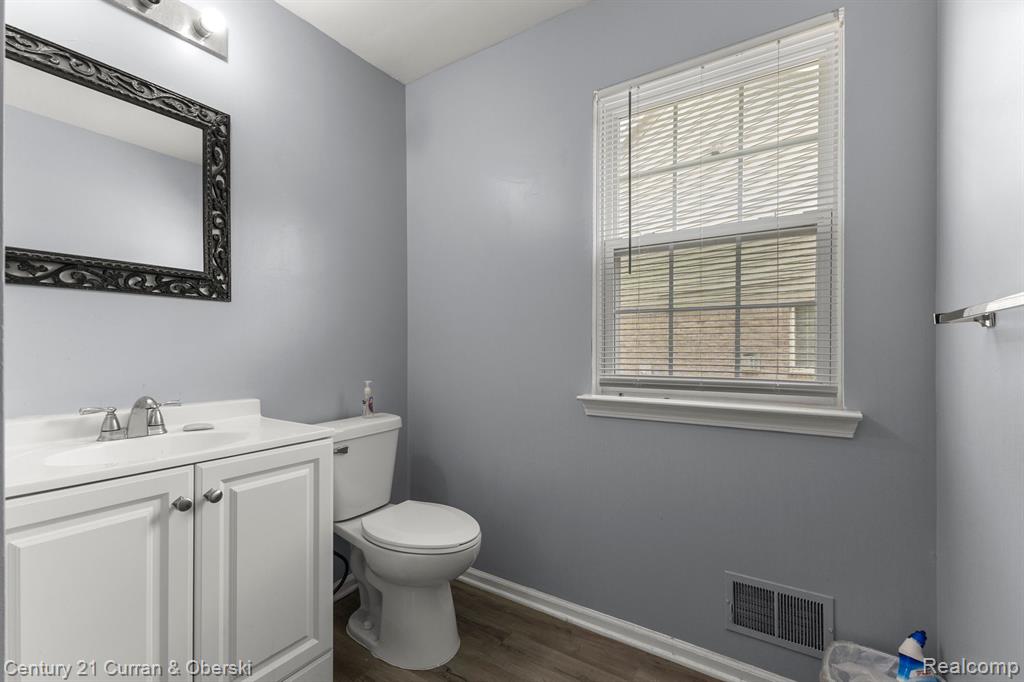 3880 BRIGHTON Lane, Canton, MI 48188 — Photo 7