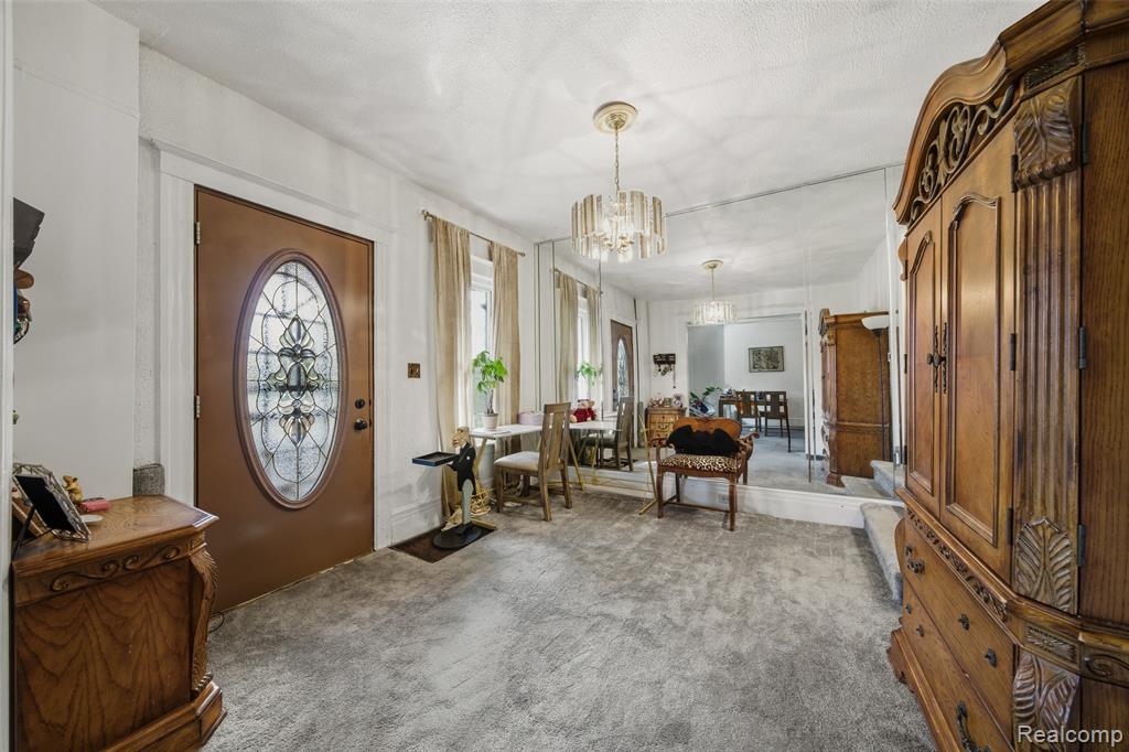 991 E Euclid Street - Photo 4