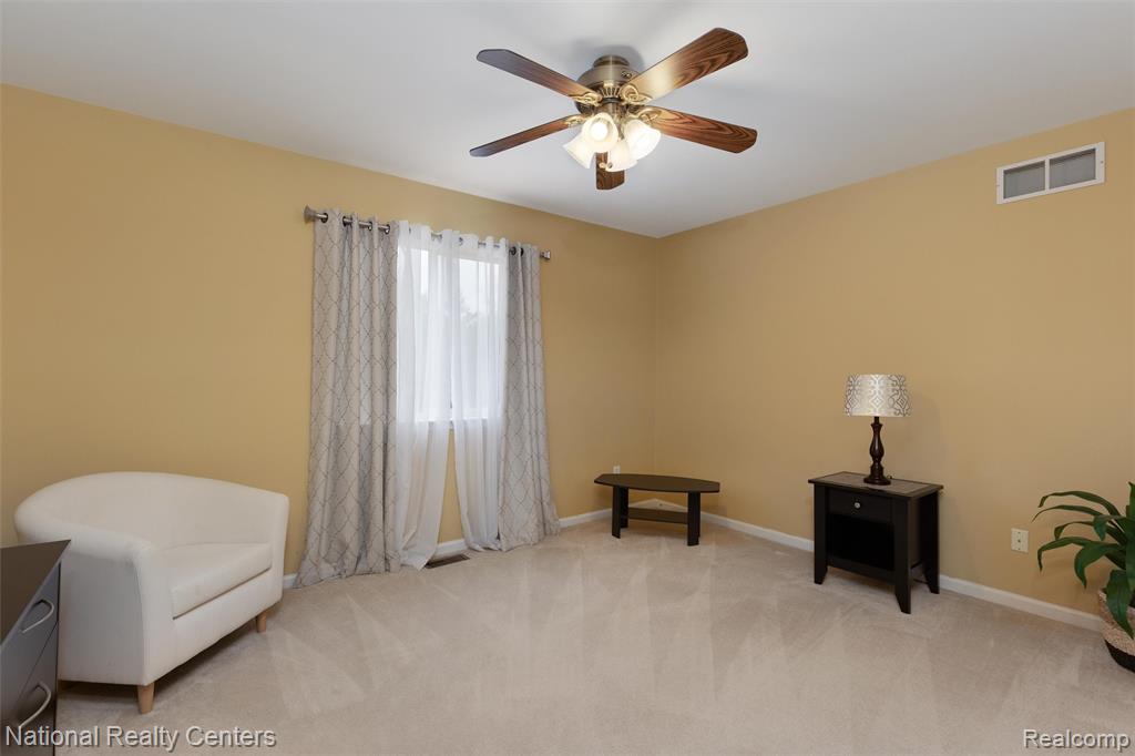 678 Joshua Drive, Highland, MI 48356 — Photo 23