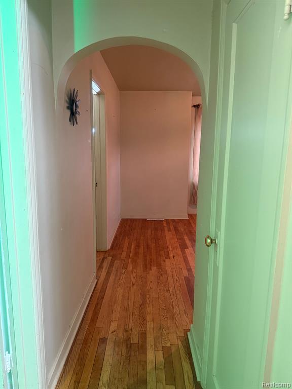 5022 YOUNGSTOWN PL, Saginaw, MI 48601 — Photo 9