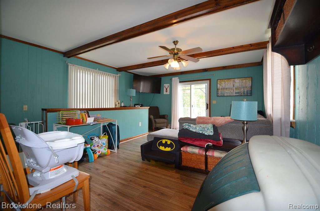 10083 HEGEL Road, Goodrich Vlg, MI — Photo 52