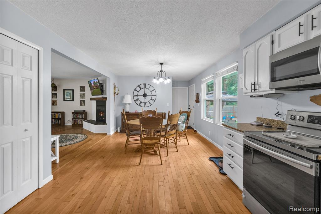 4100 Highland Court, West Bloomfield, MI 48323 — Photo 32