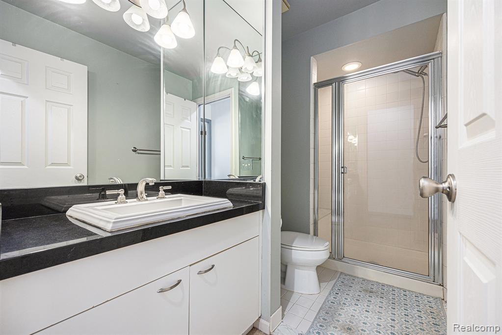584 Cambridge Way, Bloomfield Hills, MI 48304 — Photo 23