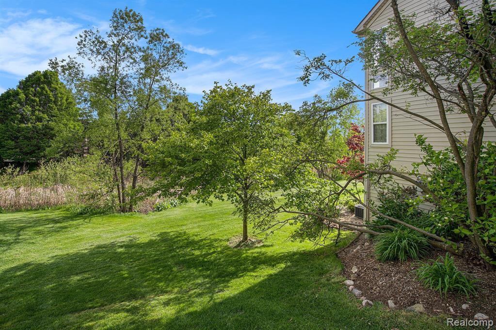 3598 Bent Trail Drive, Ann Arbor, MI 48108 — Photo 41