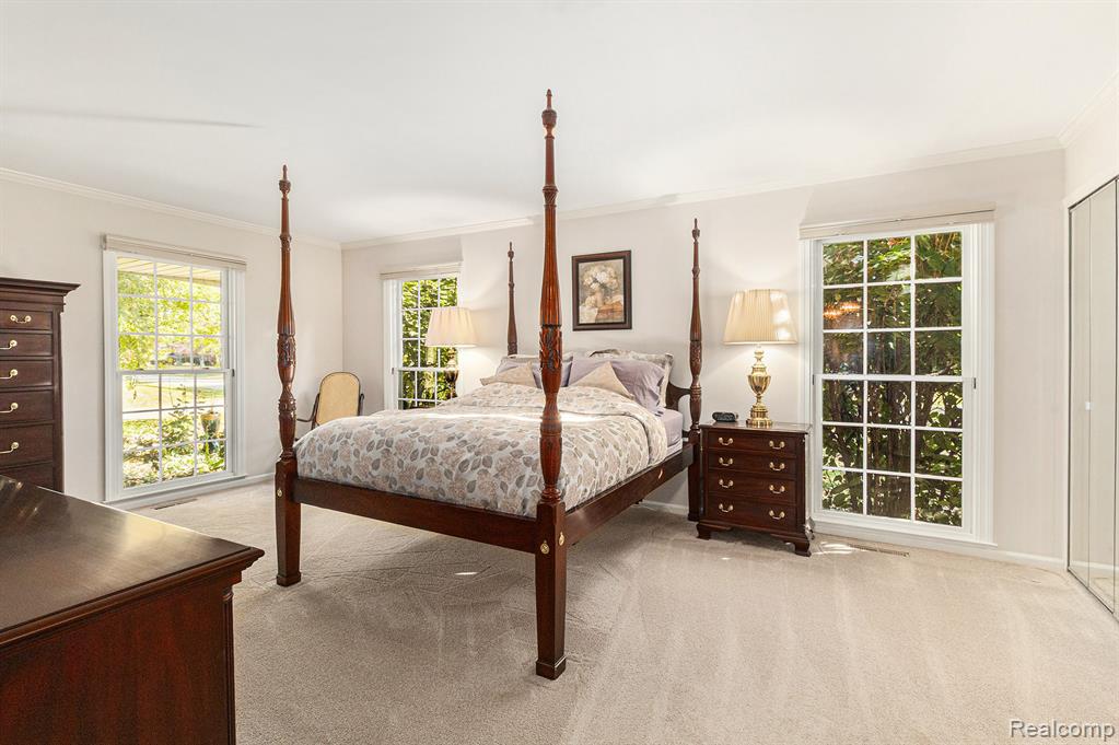 4597 Broughton Drive, Bloomfield Hills, MI 48301 — Photo 23