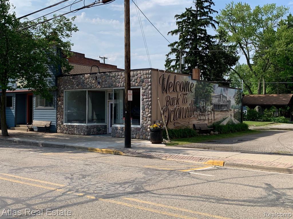 437 MILL Street, Ortonville, MI — Photo 2