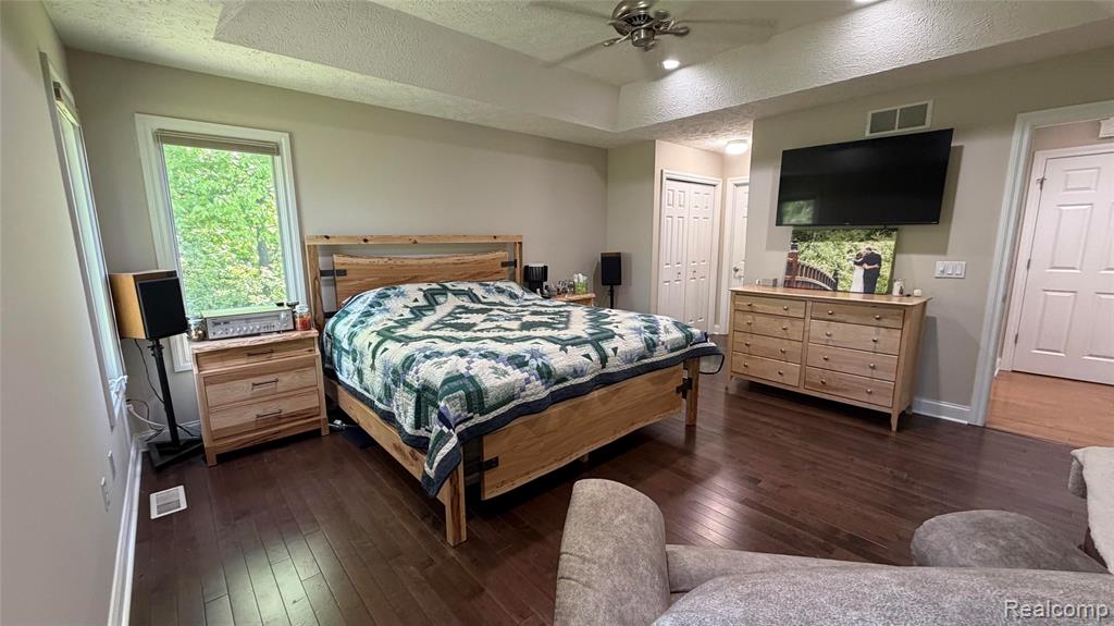 2380 Houghton Hollow Drive, Lansing, MI 48911 — Photo 25