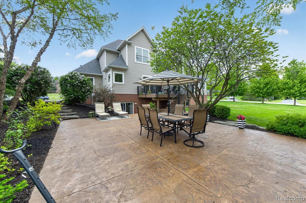 8746 N Hills Court, Howell, MI 48843 — Photo 45