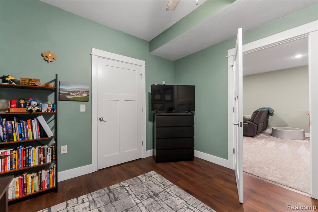 5463 Lone Beech Drive, Traverse City, MI 49685 — Photo 46