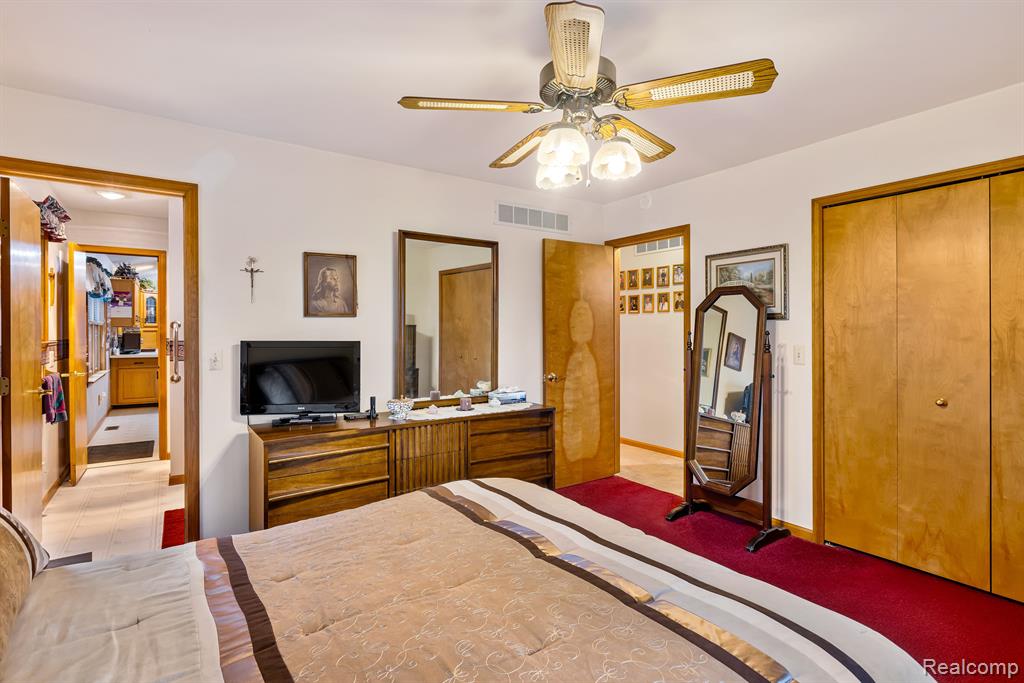 1411 Fox Road, Wales, MI — Photo 20